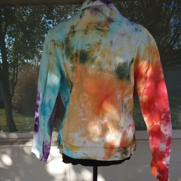 Levi's Premium Rainbow Tie Dyed Ex Boyfriend Trucker Denim Jean Jacket